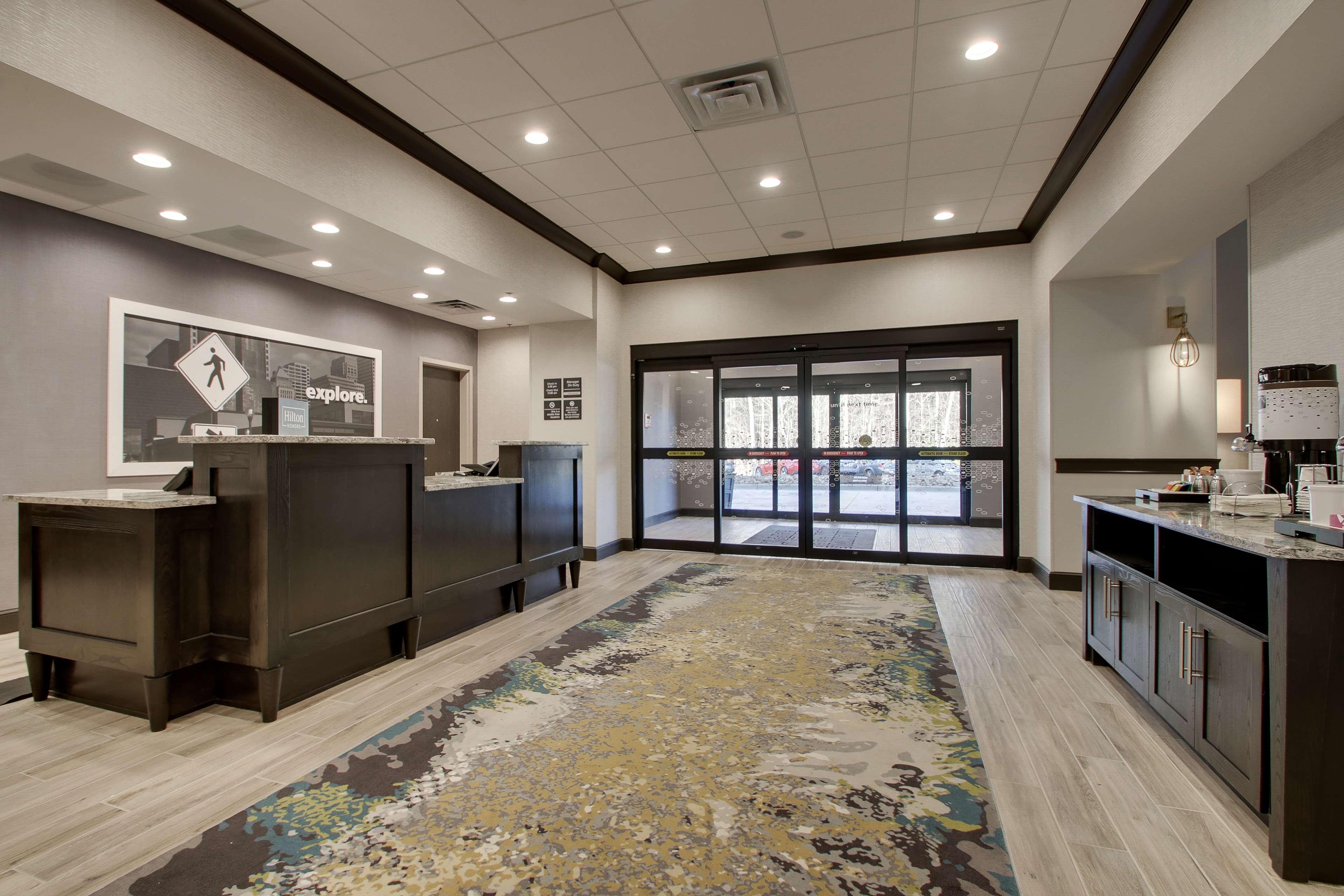 Hampton Inn & Suites By Hilton Knightdale Роли Экстерьер фото
