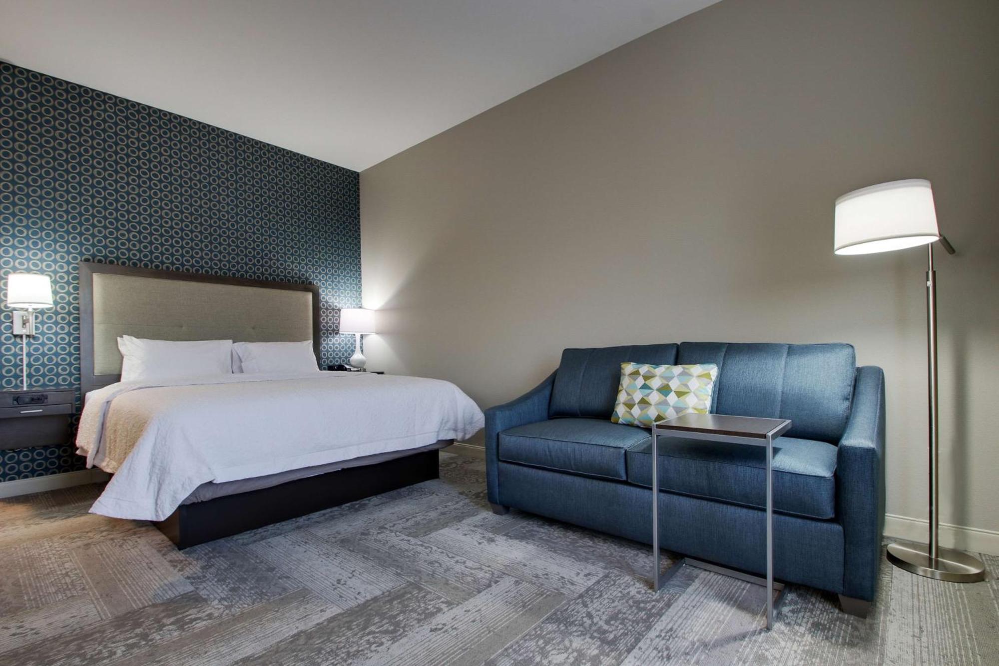 Hampton Inn & Suites By Hilton Knightdale Роли Экстерьер фото