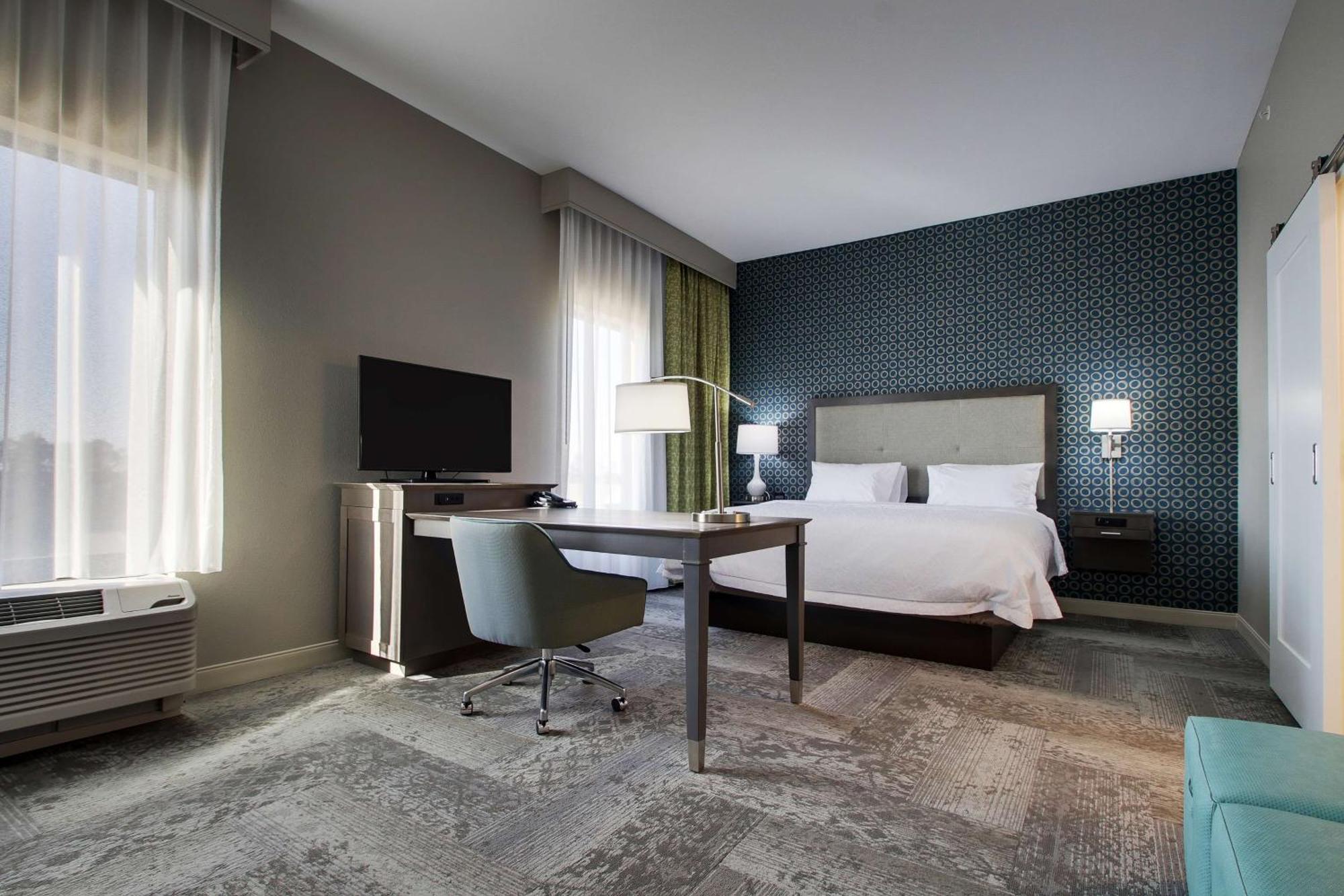 Hampton Inn & Suites By Hilton Knightdale Роли Экстерьер фото