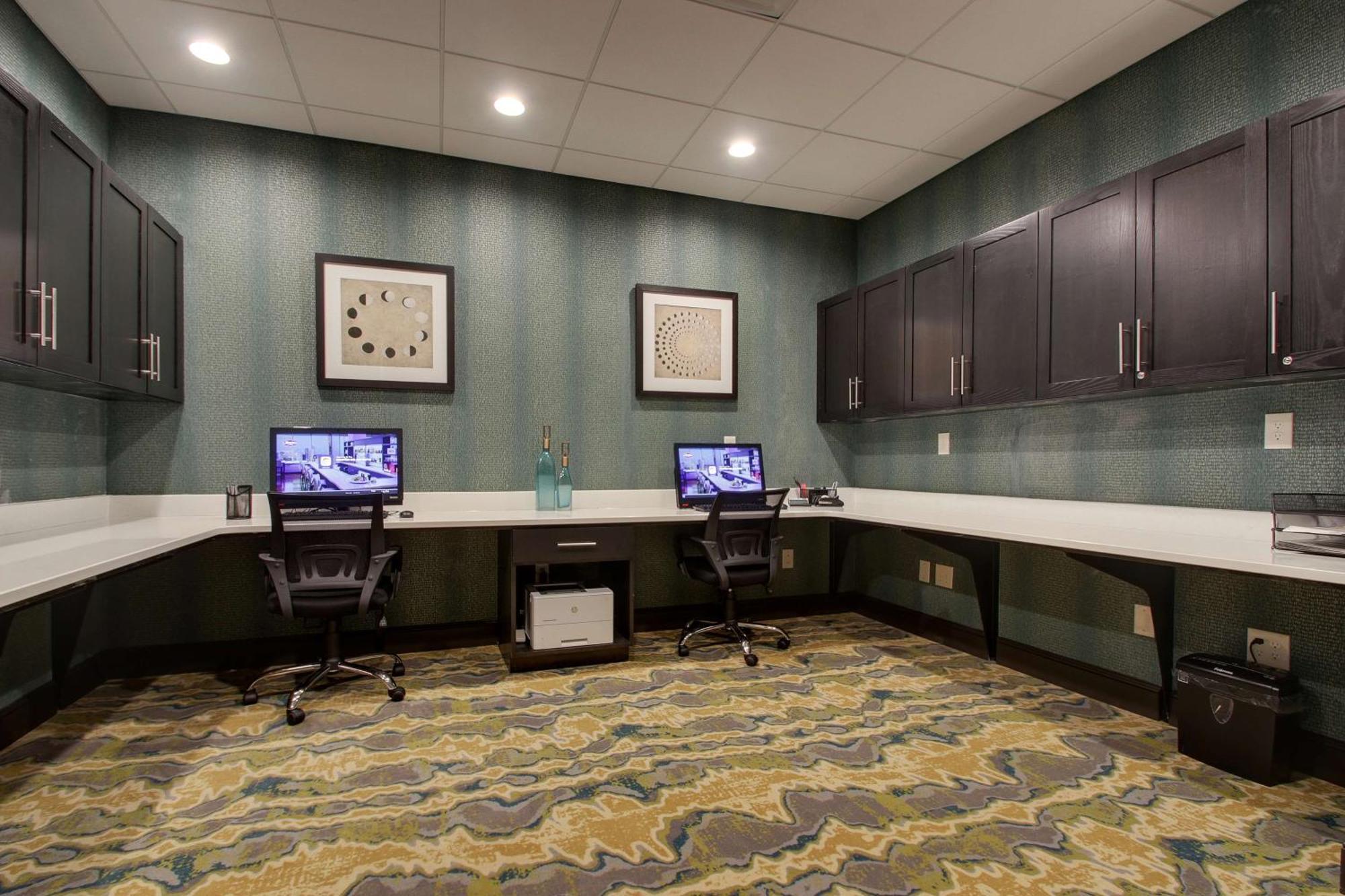 Hampton Inn & Suites By Hilton Knightdale Роли Экстерьер фото