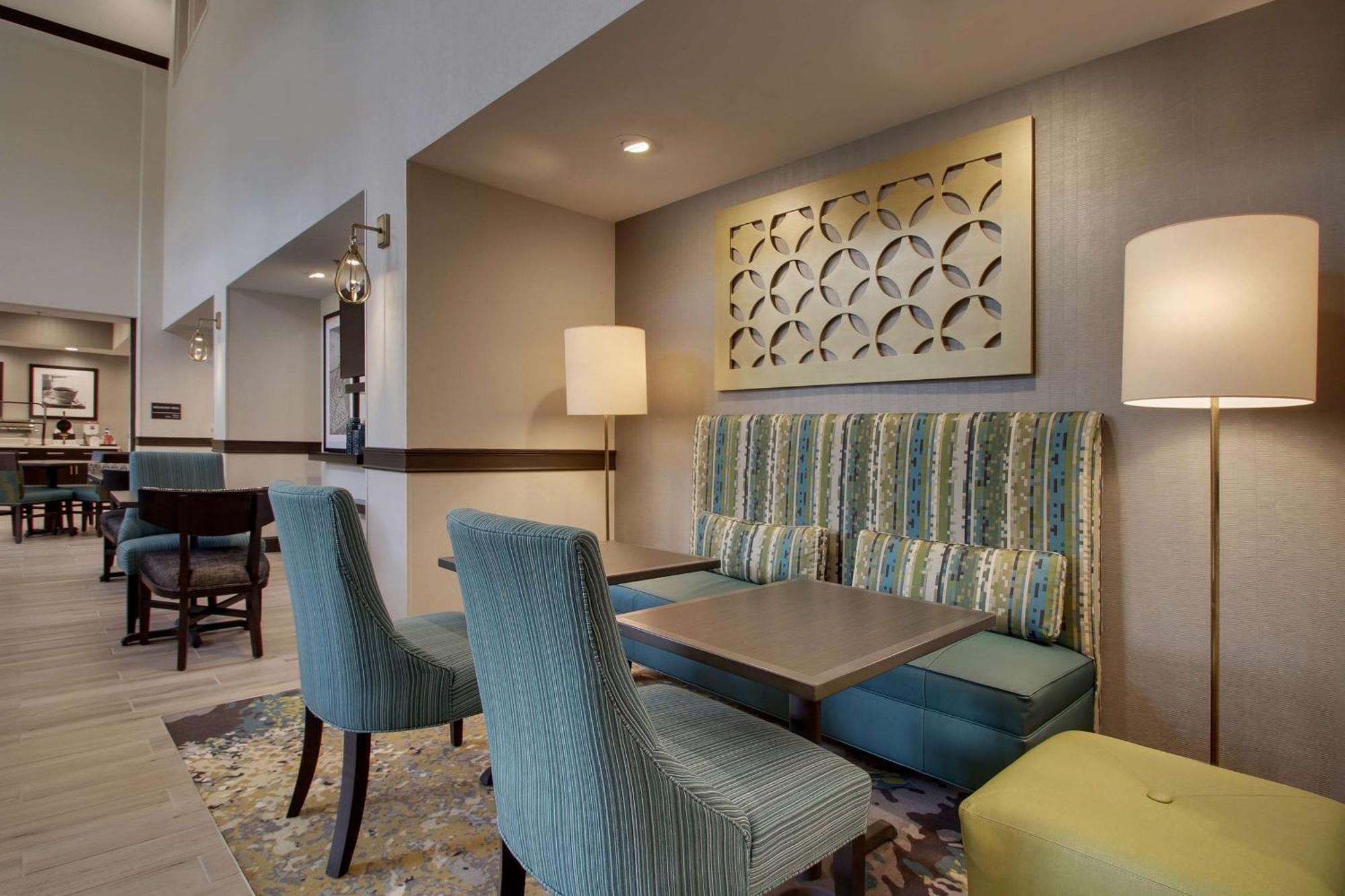 Hampton Inn & Suites By Hilton Knightdale Роли Экстерьер фото